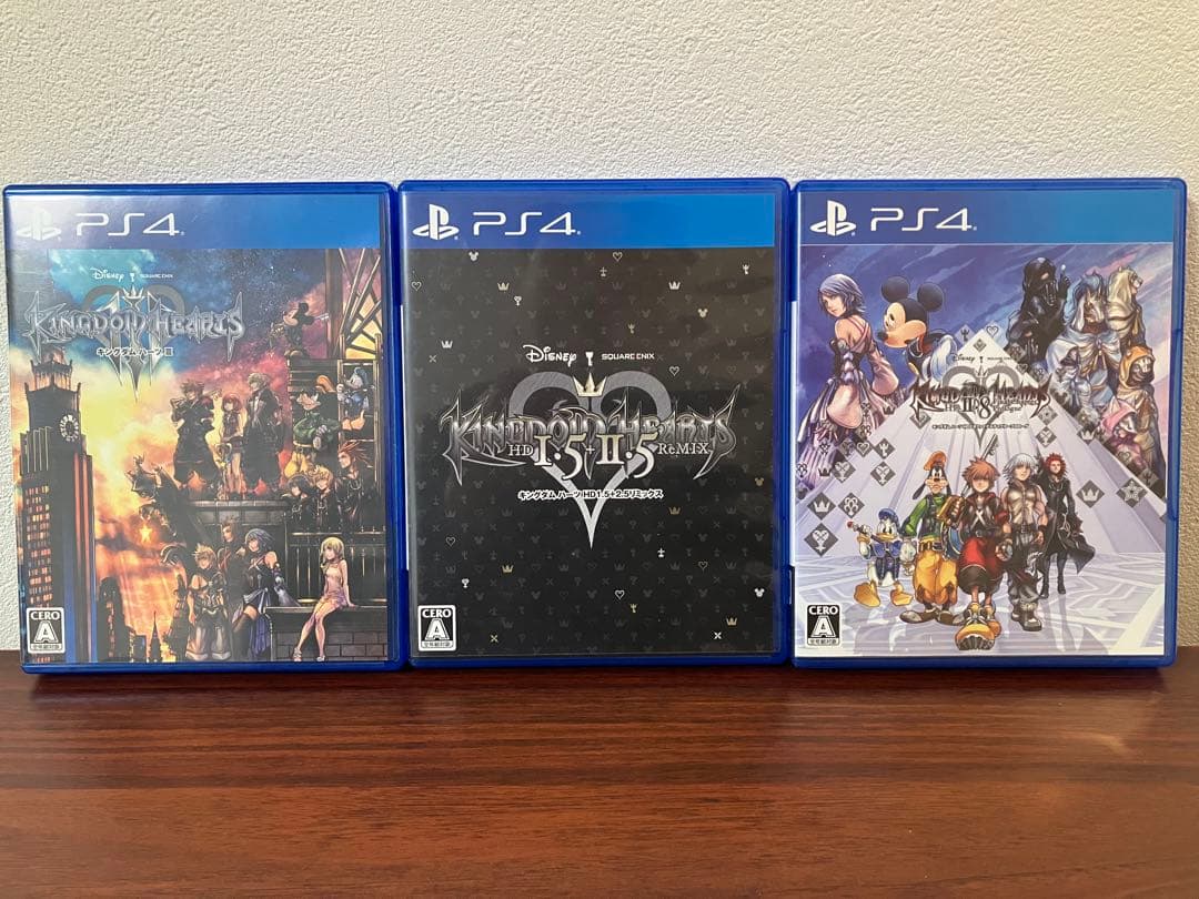 【美品】PS4 Pro 1TB ホワイト CUH-7200B