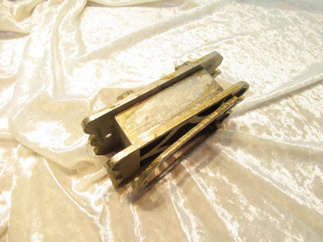 ドアノッカー　真鍮製 イギリス