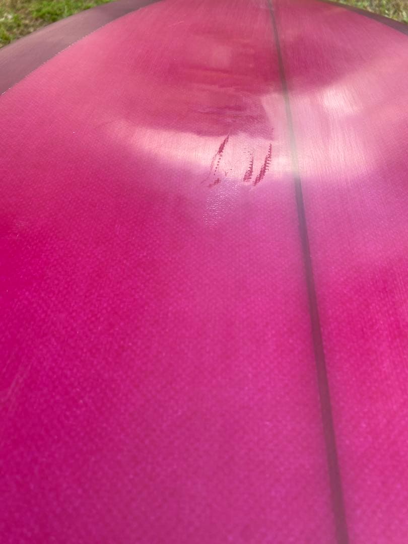 メル　トラヴィスレイノルズ　サーフボード　VISSLA ミッドレングス