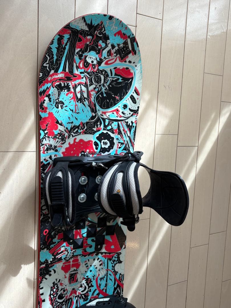 ロシニョール　スノーボード板110cm ビンディングサロモン2点セット