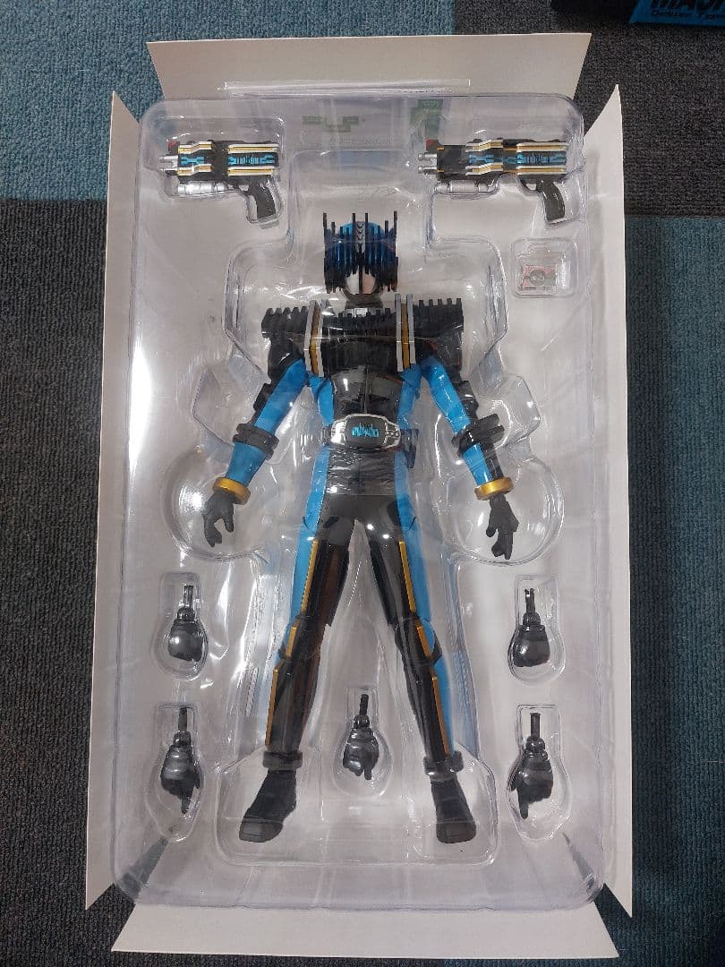 メディコムトイ 仮面ライダー ディエンド