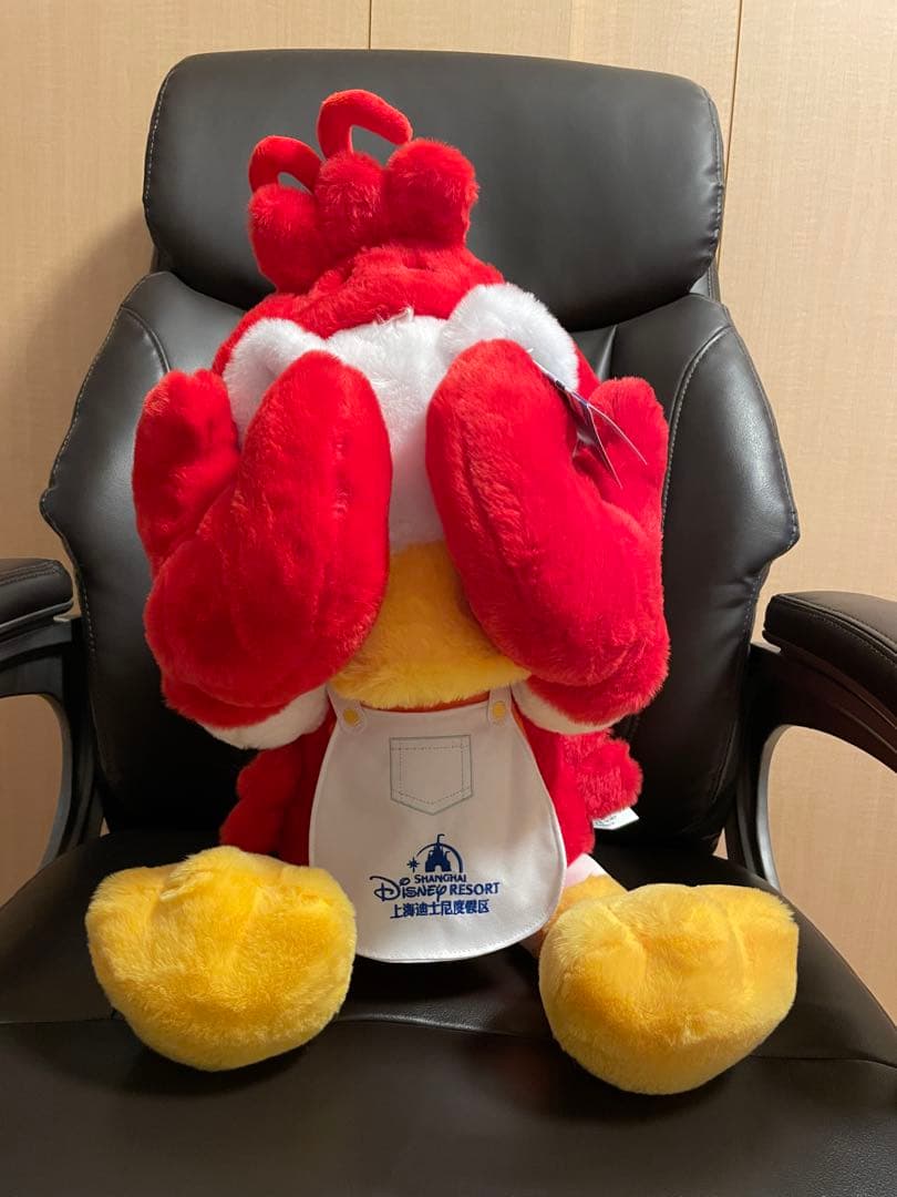 上海ディズニーランド　蟹座　ドナルド　ビッグサイズ　ぬいぐるみ