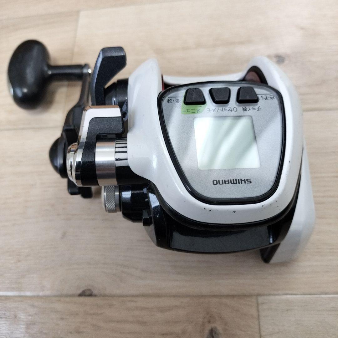シマノプレイズ3000　電動リールSHIMANO