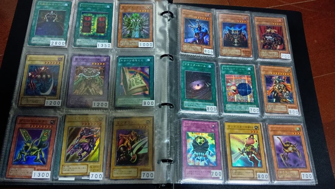 初期版　ブルーアイズホワイトドラゴン3枚＆レアカード＆レリーフセット　限定値下げ