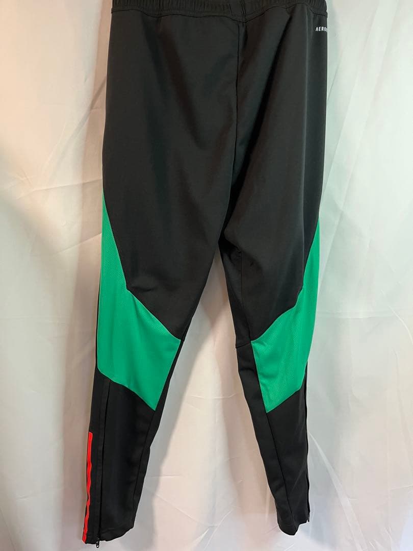 【新品未使用】adidas アディダス　マンチェスターユナイテッド　セットアップ