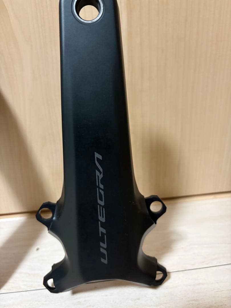 FC-R8100 クランクアームのみ 172.5mm