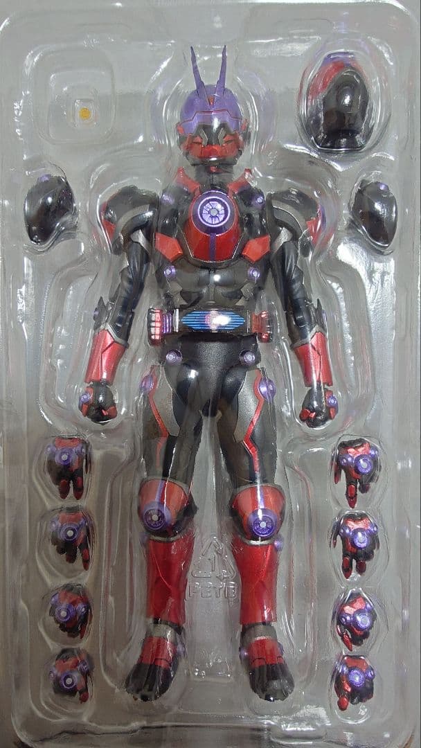 S.H.Figuarts 仮面ライダーギーツ ブジンソード(布マント)等 9体