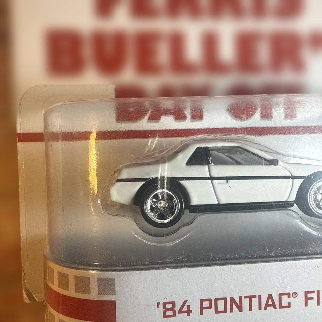 ホットウィール '84 ポンティアック フィエロ フェリスはある朝突然に