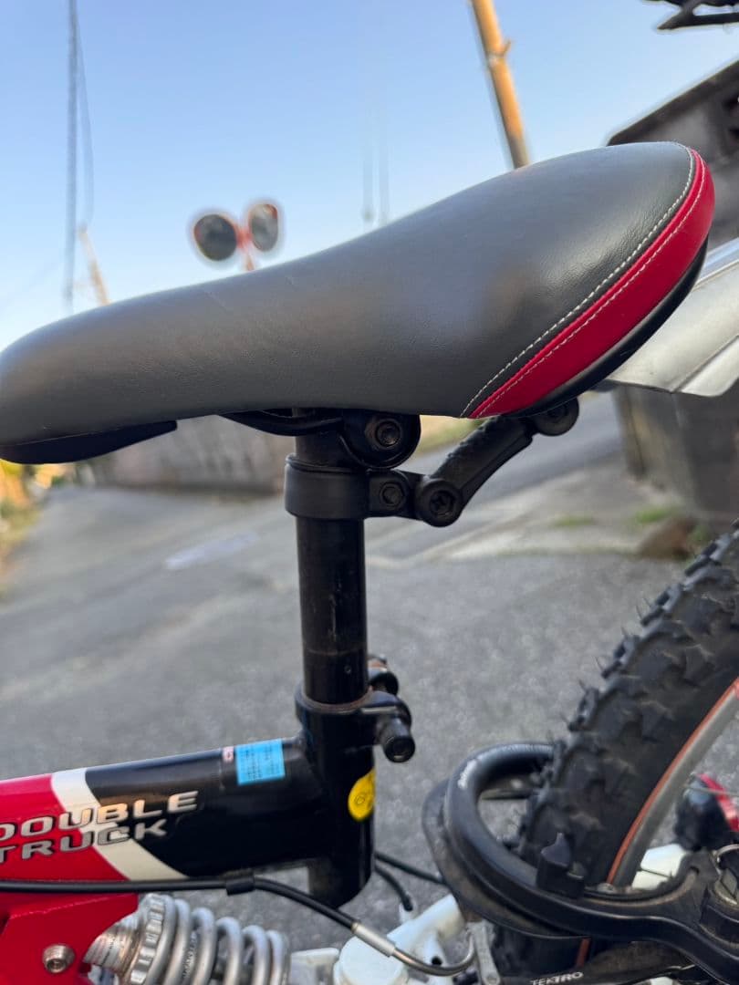 美品　ジュニア向け　自転車26インチ　ASAHI FU15-24C-4 赤