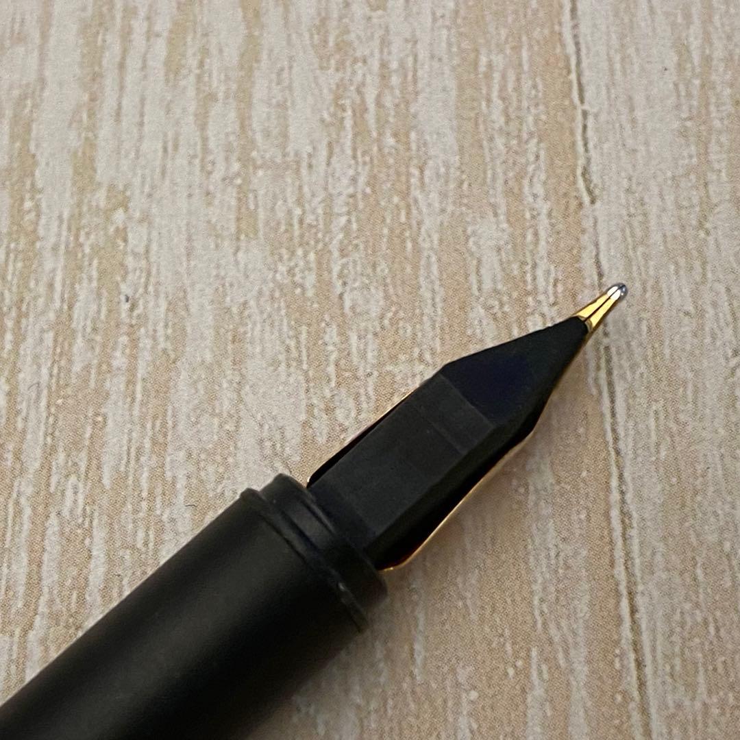 【超希少】ダンヒル　K14 585 万年筆　ゴールド　ペン先　筆記未確認