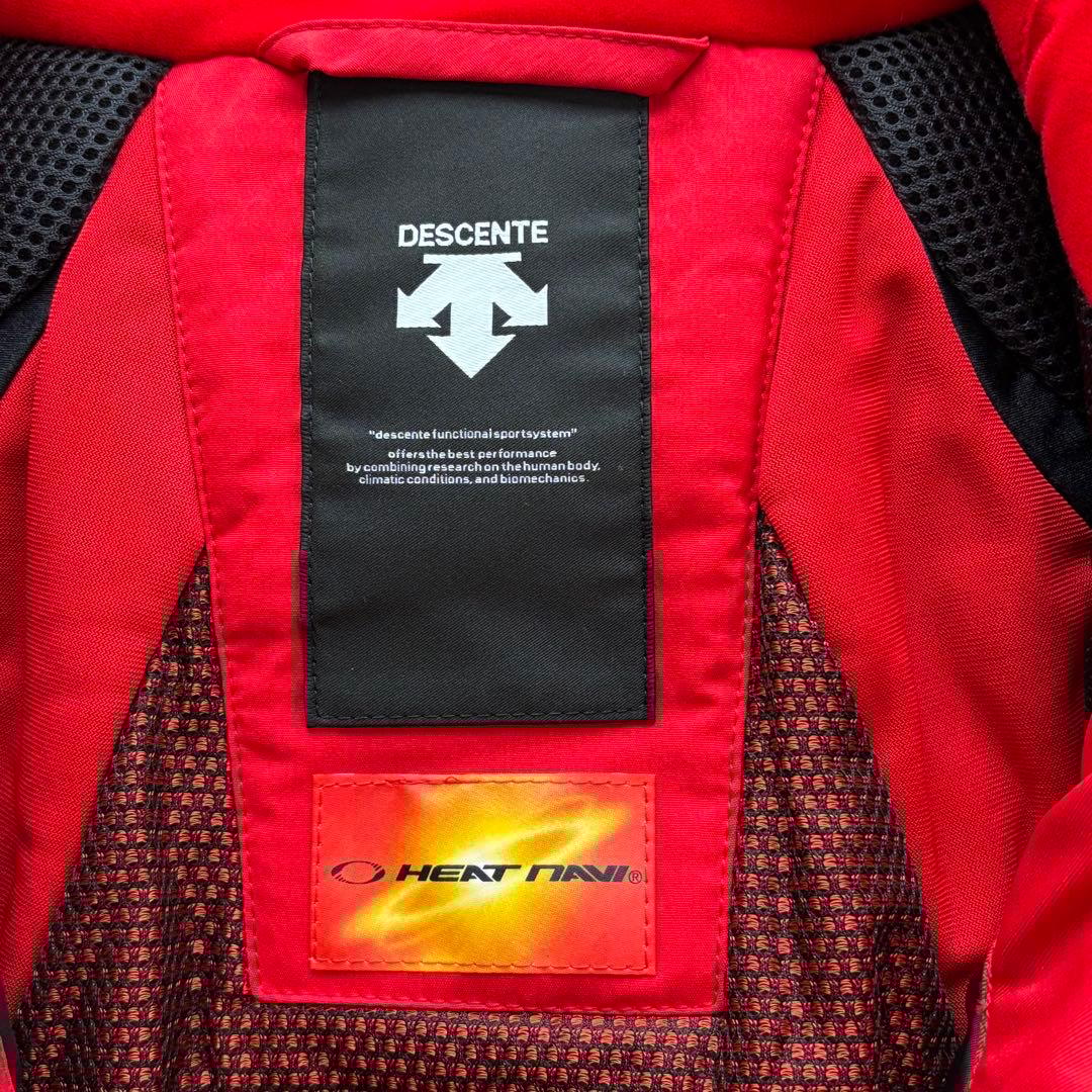 ニャン太郎【美品】DESCENTE スキーウェア上下セット L Move
