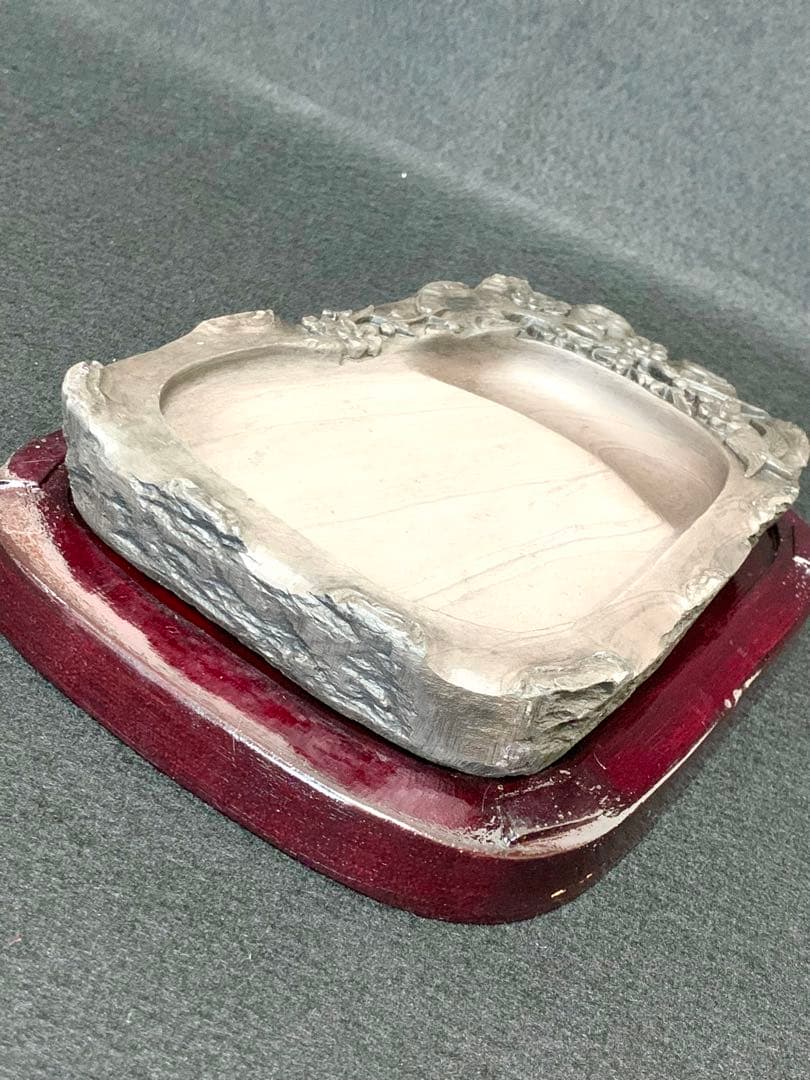 中国端渓硯　天然高級硯石　中国硯　木箱入り　石波模様　アンティーク希少名品