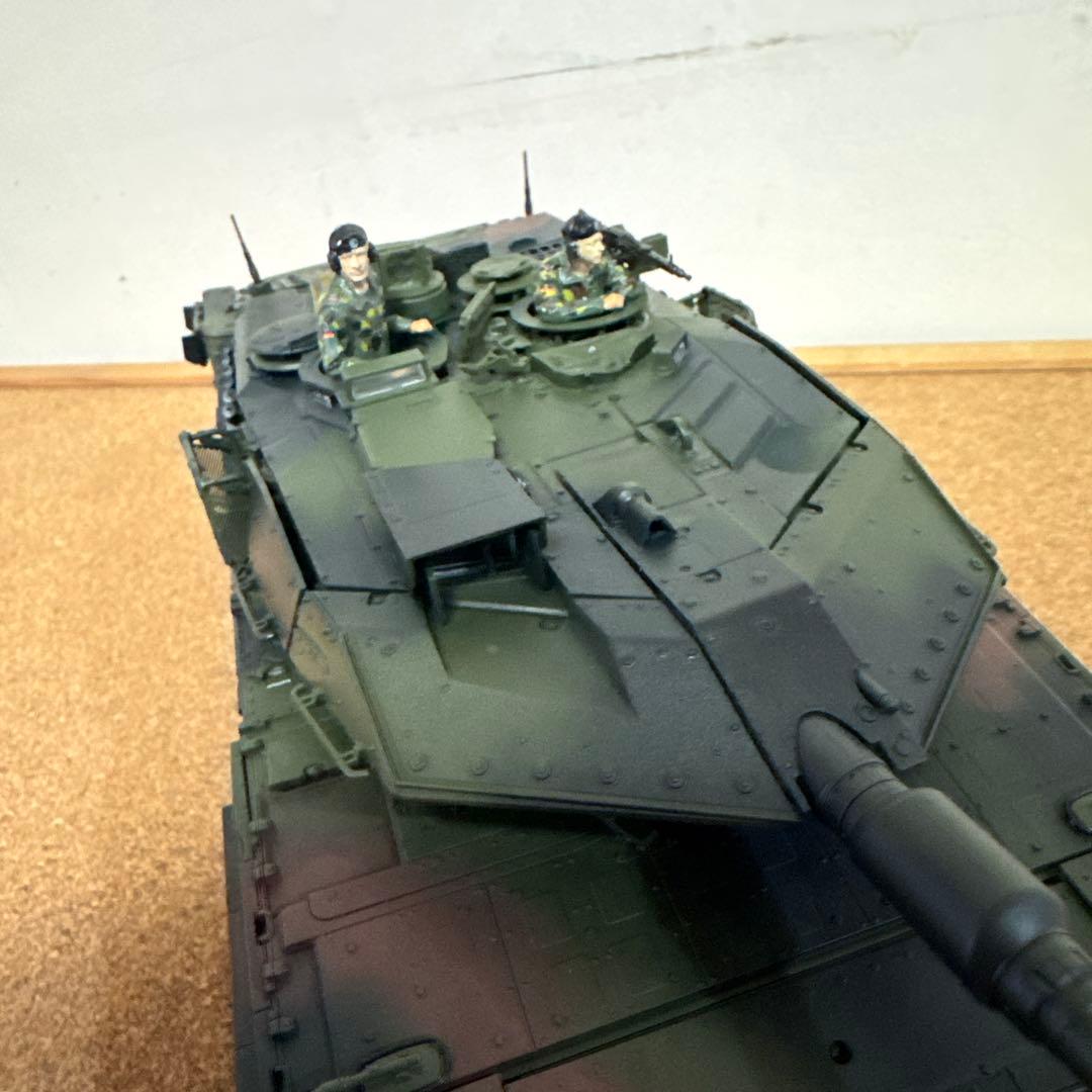 1/35 タミヤ　レオパルト2 A7V 完成品