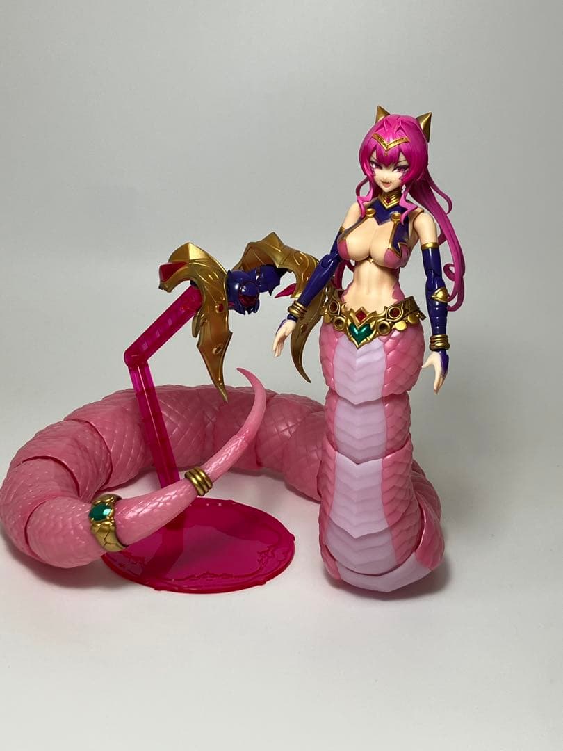 コトブキヤ　アルカナディア　メルティーナ　塗装済、完成品