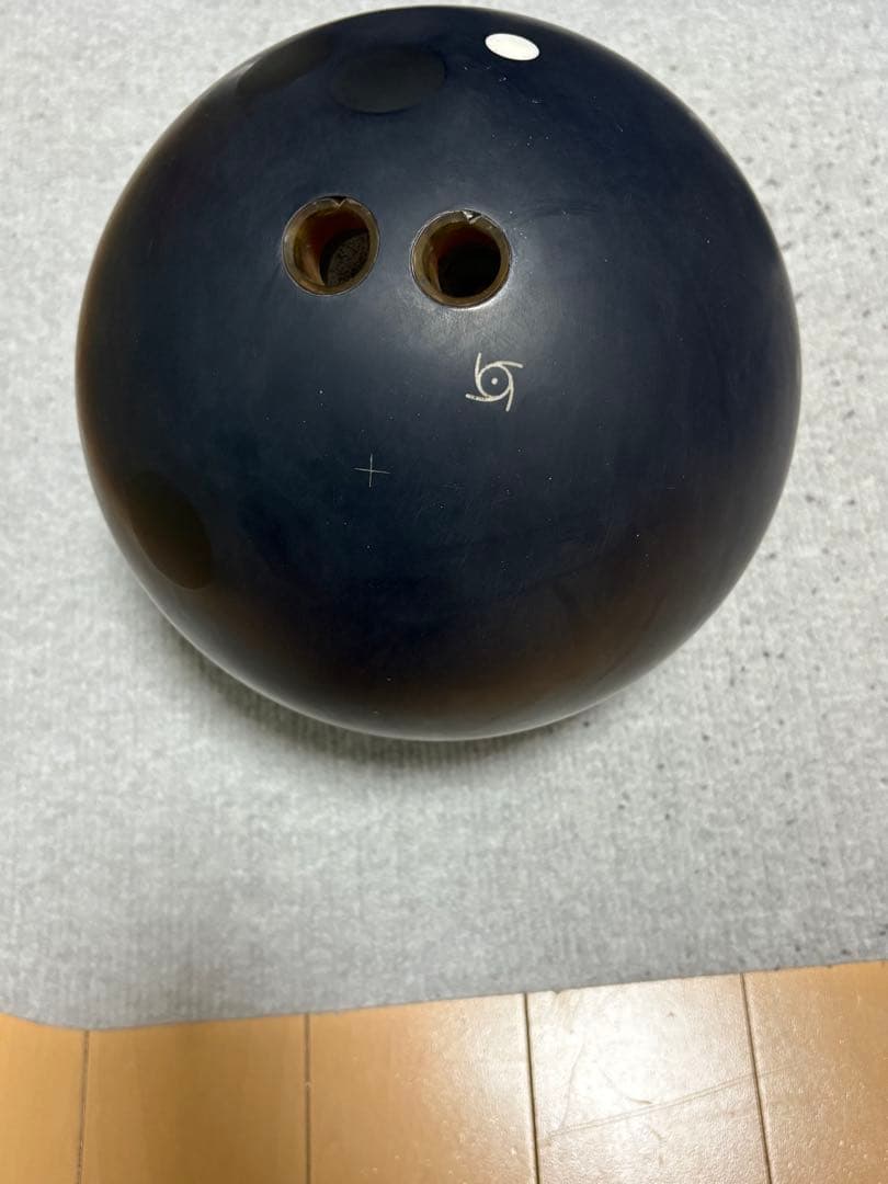 LEVEL レヴェル ボウリングボール 15ポンド2オンス