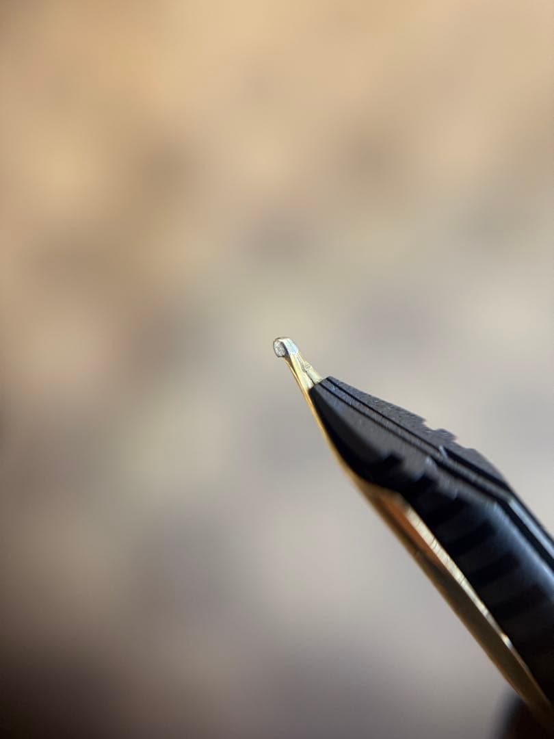 モンブラン万年筆342、ペン先はKM