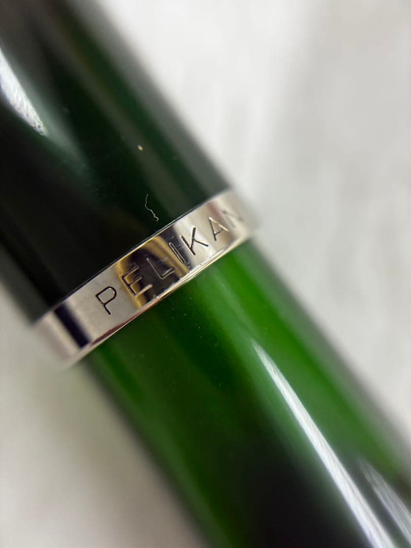 Pelikan 万年筆 緑色 スワンロゴ