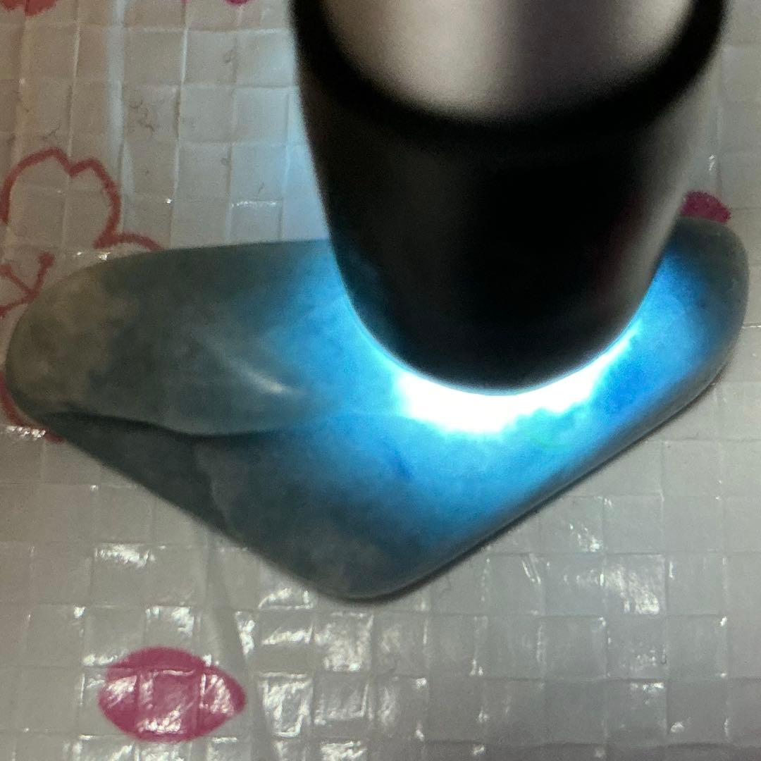 コン沢翡翠　原石　5.9g（141）