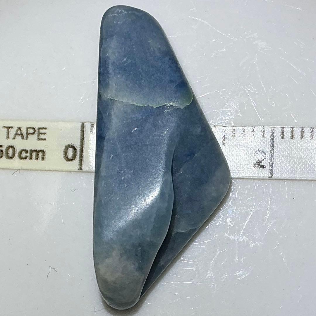 コン沢翡翠　原石　5.9g（141）