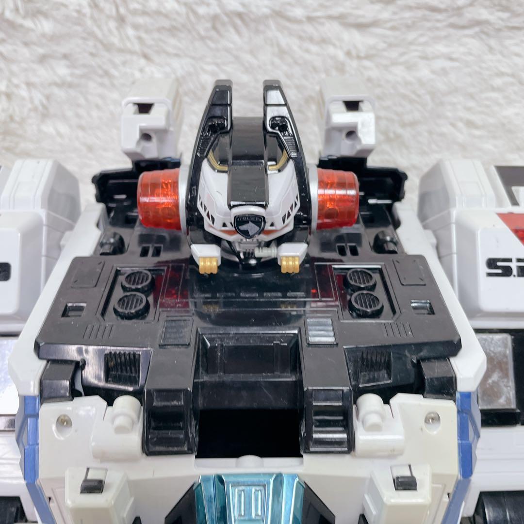 ✨ 入手困難 ✨ 特撮戦隊デカレンジャー　DXデカベースロボ セット