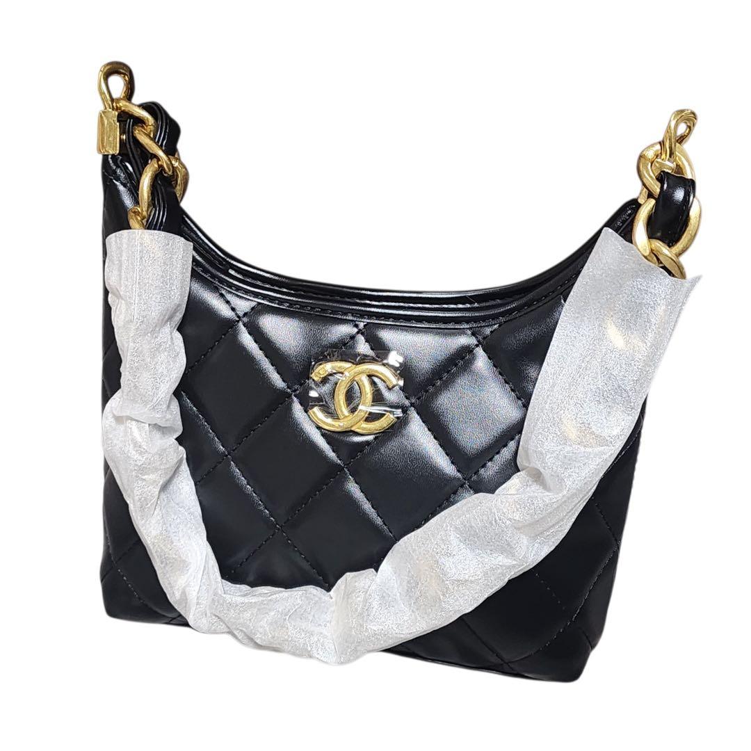 シャネル　ハンドバッグ　ワンショルダー　キルティング　ノベルティ