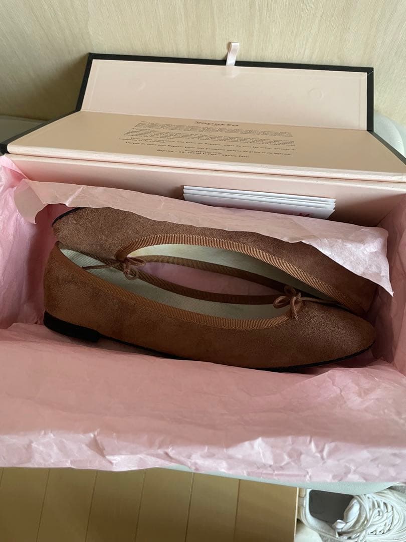 レペット　スウェード バレエシューズ