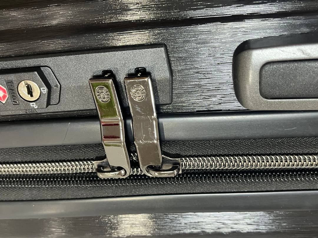 【美品】Coleman コールマン スーツケース 63L（拡張73L）ブラック