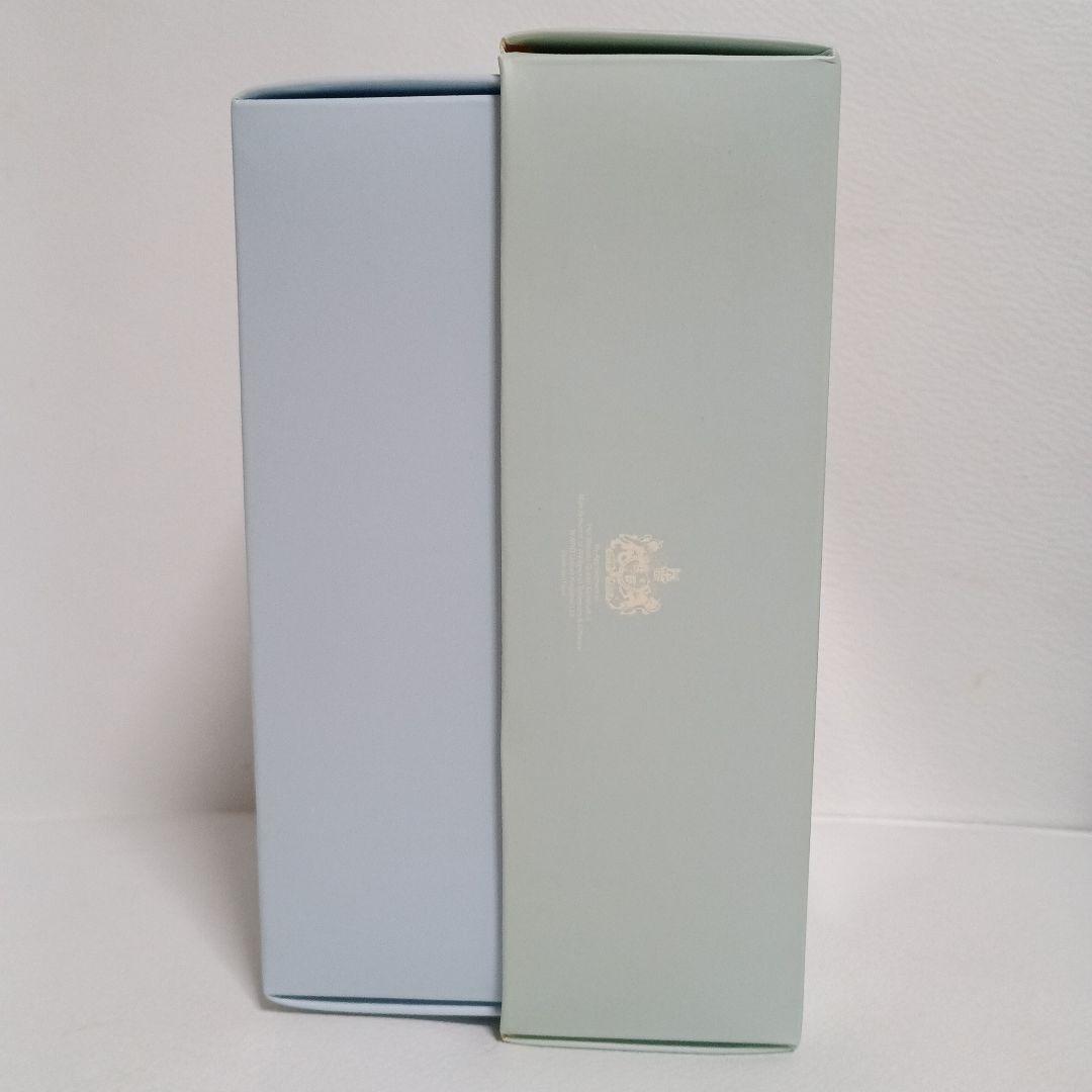 ウェッジウッド　ジャスパーウェア　カルーセル　クリスマスオーナメント　2012