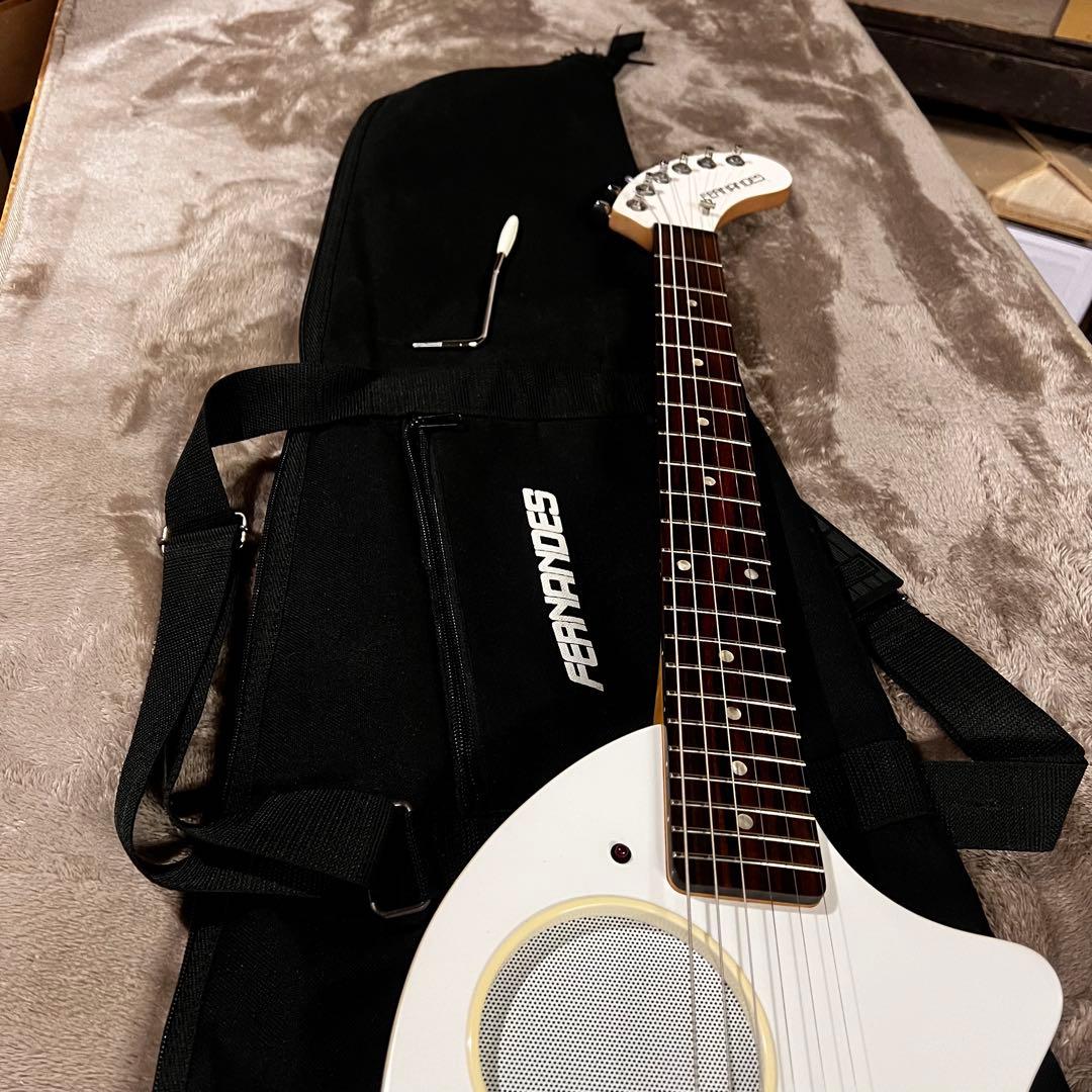 フェルナンデス ZO-3芸達者 アンプ内蔵 ホワイト 管AN