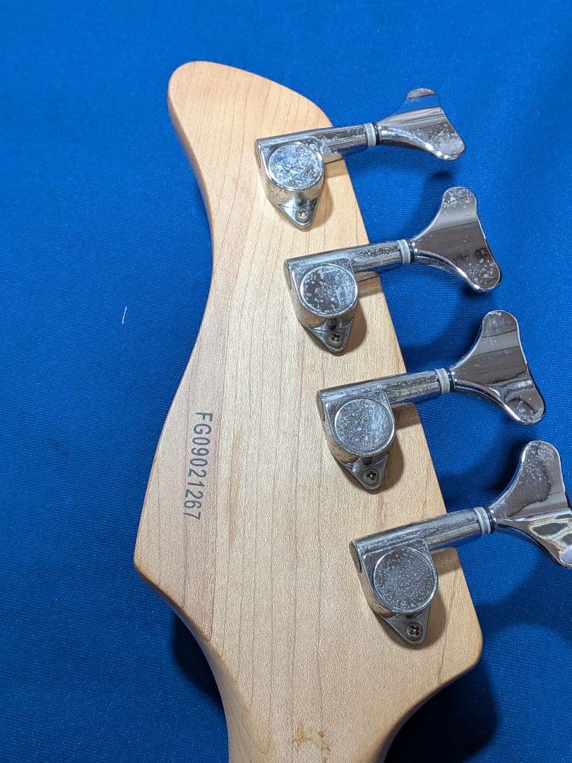 Jemma エレキギター レッド/ブラックトレモロアーム付き