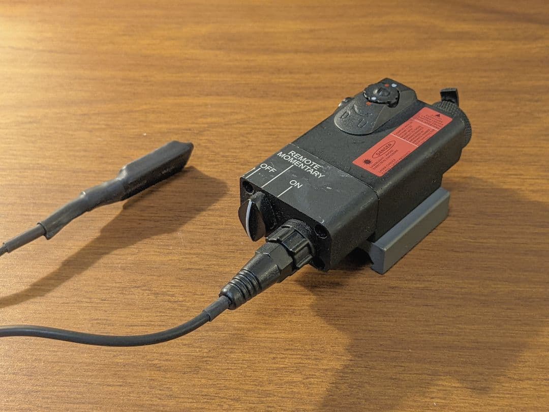 OTAL/ITAL レーザーサイト 金属製 レプリカ 廃盤品