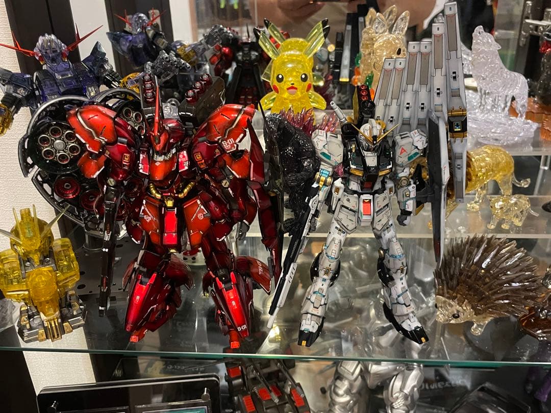 RG νガンダム 1/144 デストロイモード　ニューガンダム