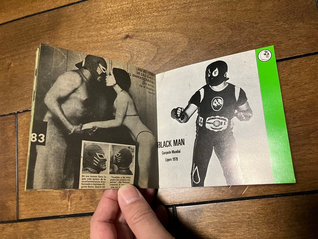 Mi Caballito Chulo.Como Lo Quie Ro覆面レスラー