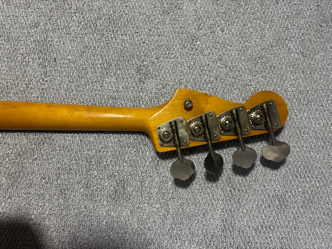 ベース Fender Jazz Bass Custom Shop mod