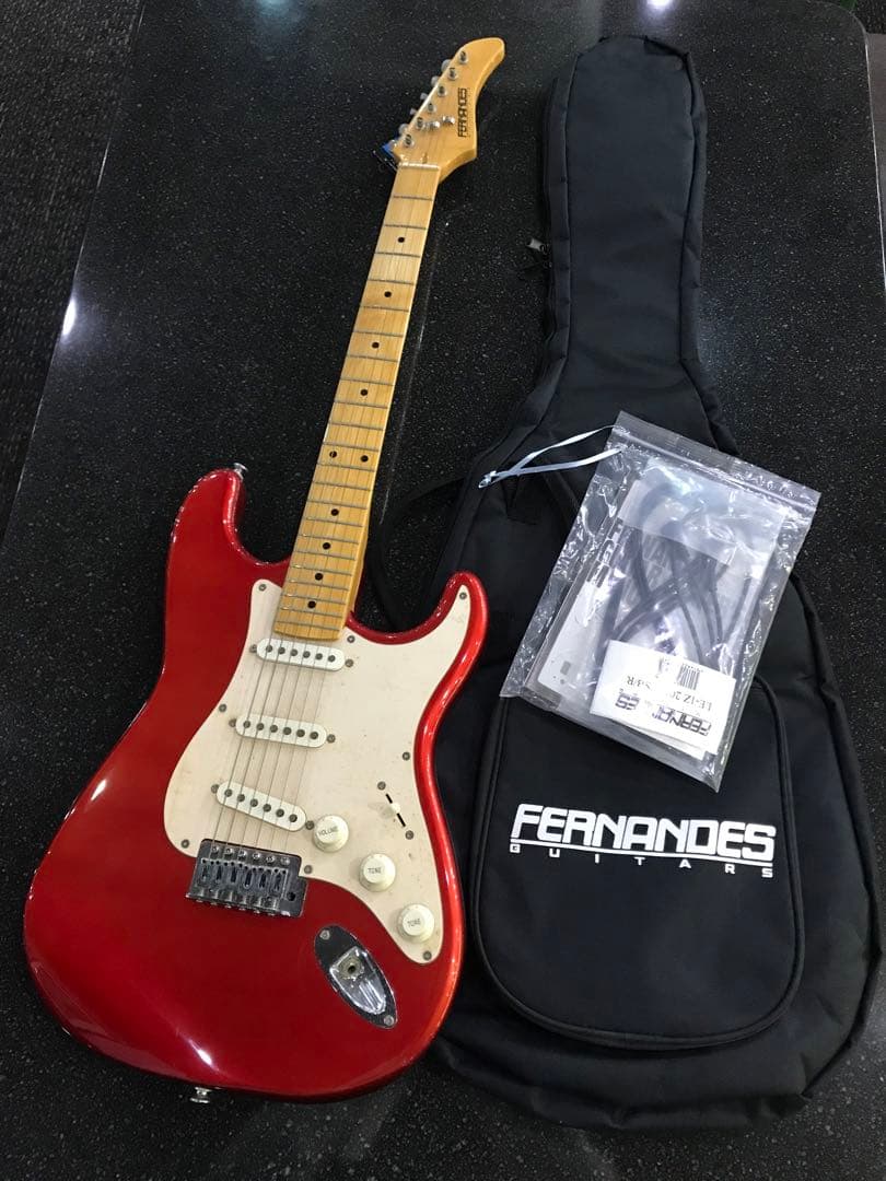 FERNANDES レッド エレキギターLE-1Z 3S