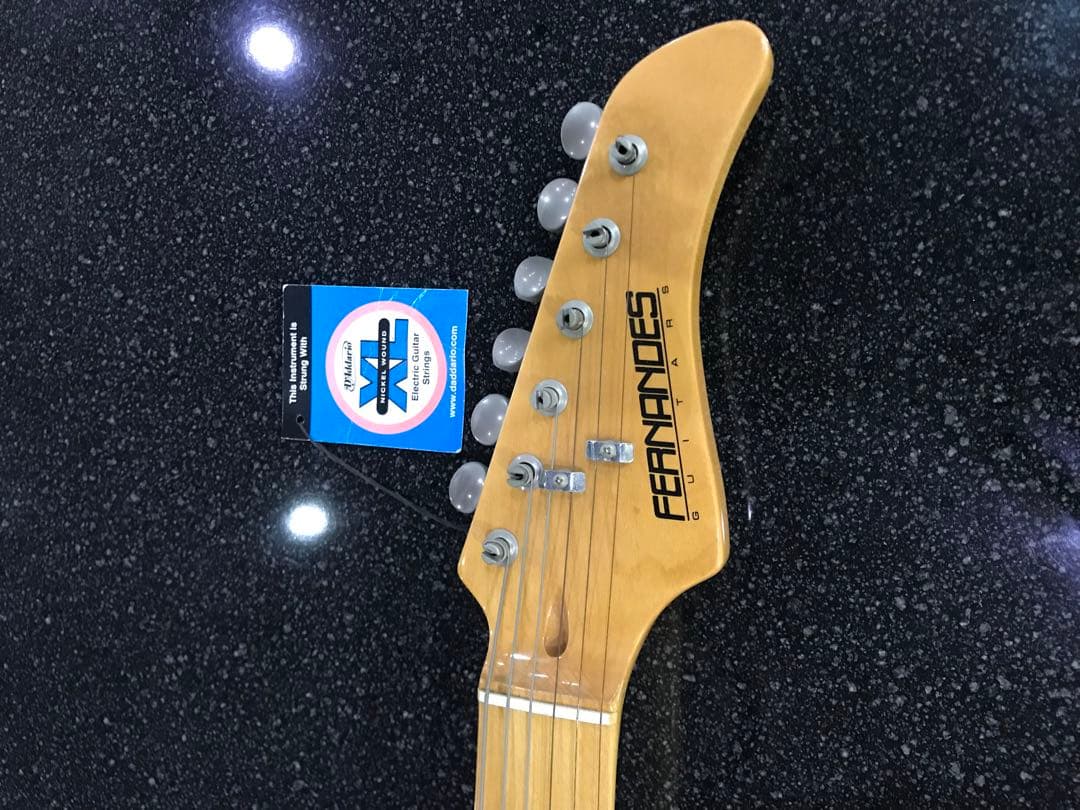 FERNANDES レッド エレキギターLE-1Z 3S