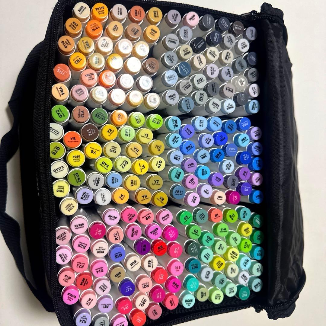 Ohuhu アルコールマーカー　216色　筆