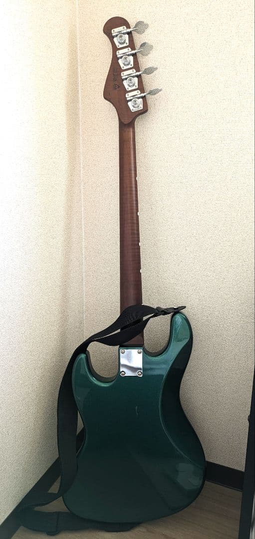 Bacchus WL4-STD/RSM GM 定価10万円