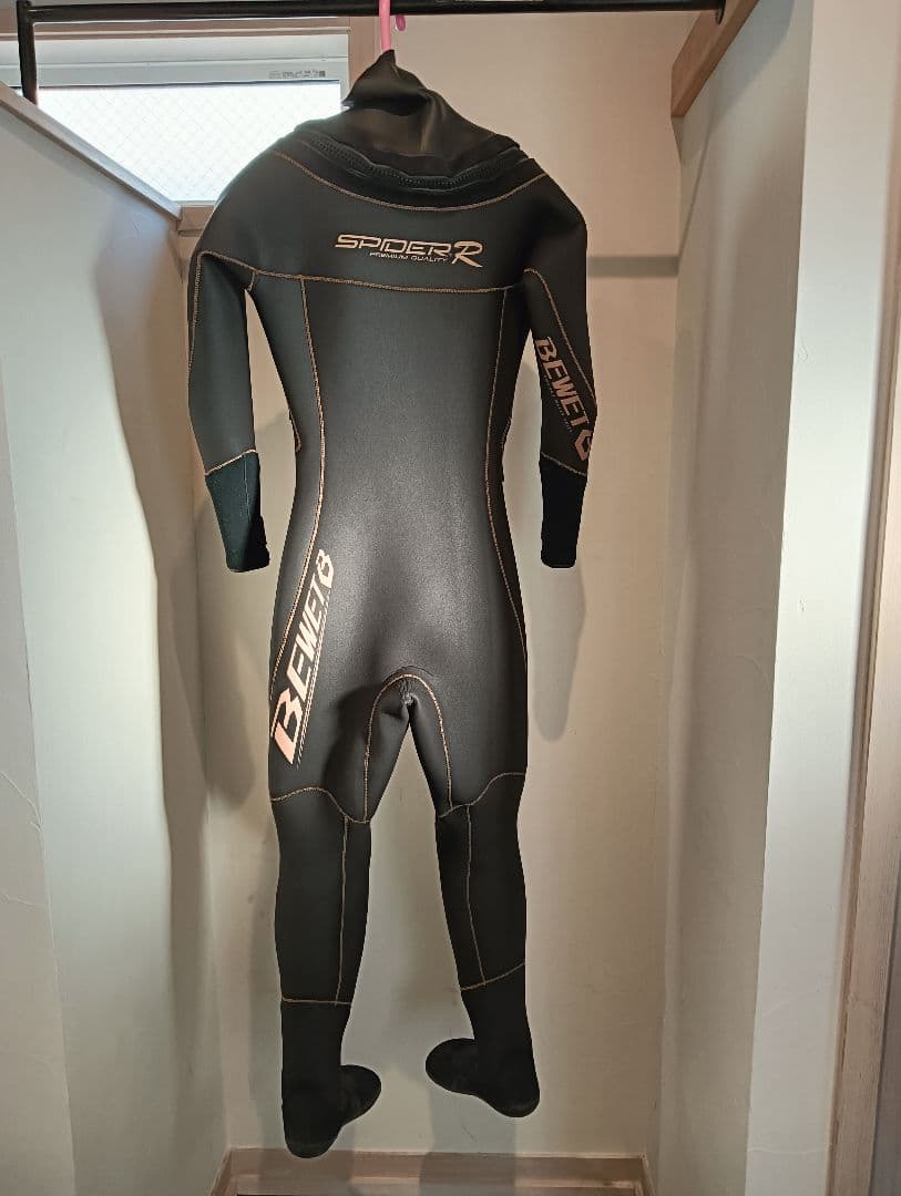 BEWET ドライスーツ　レディース