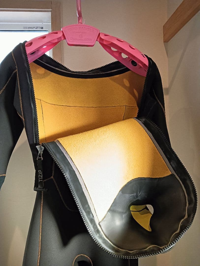 BEWET ドライスーツ　レディース