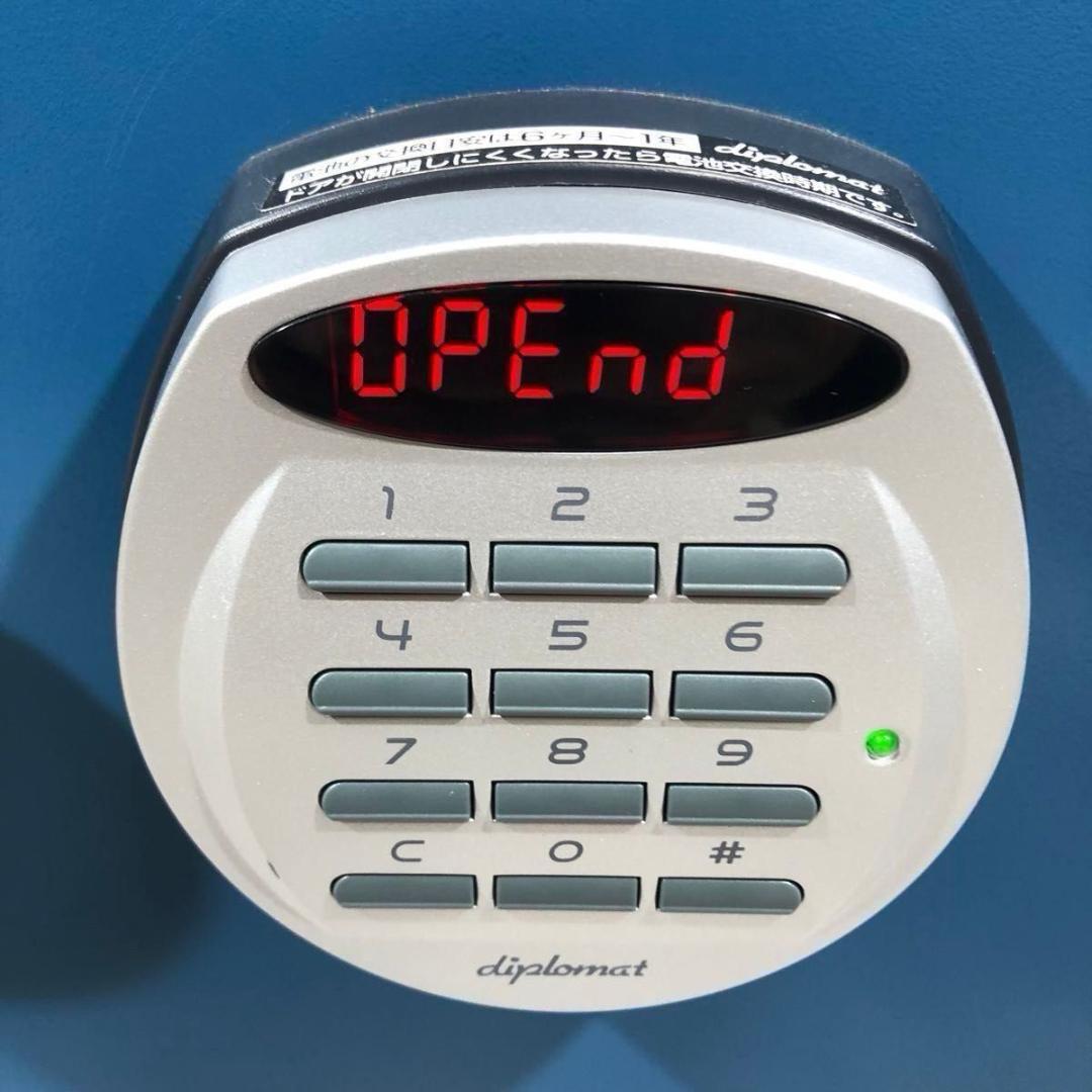 美品 高性能 ディプロマット テンキー式 警報 アラーム 耐火 耐水 金庫