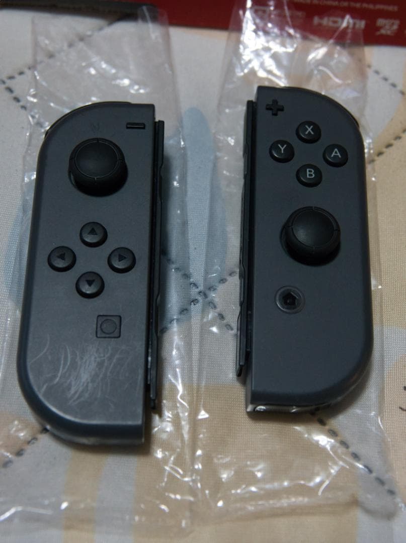 h*2様 Nintendo Switch ＋ Joy-Con充電スタンド（赤）