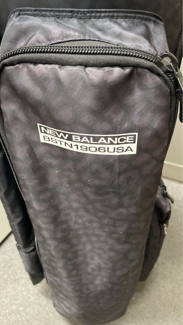 new balance キャディバッグ 黒/グレー