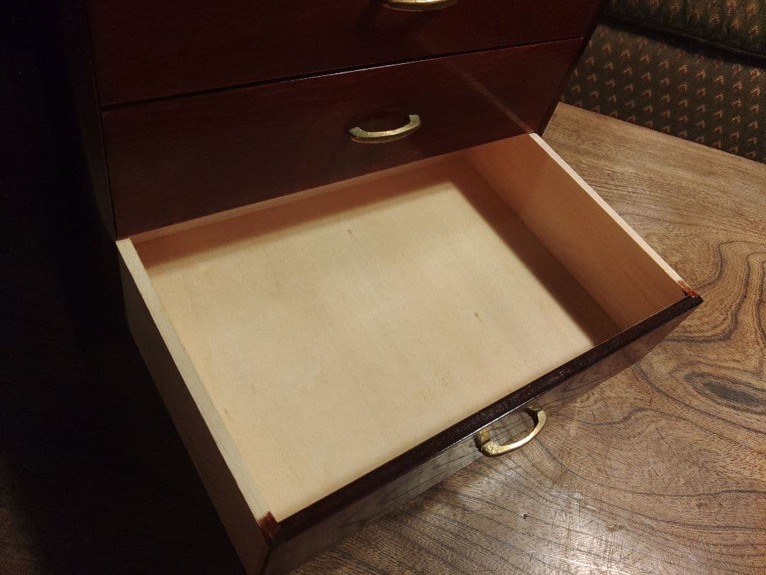 未使用　チェスト　シェルフ　本棚　小物入れ　収納　レトロ　アンティーク　漆　希少