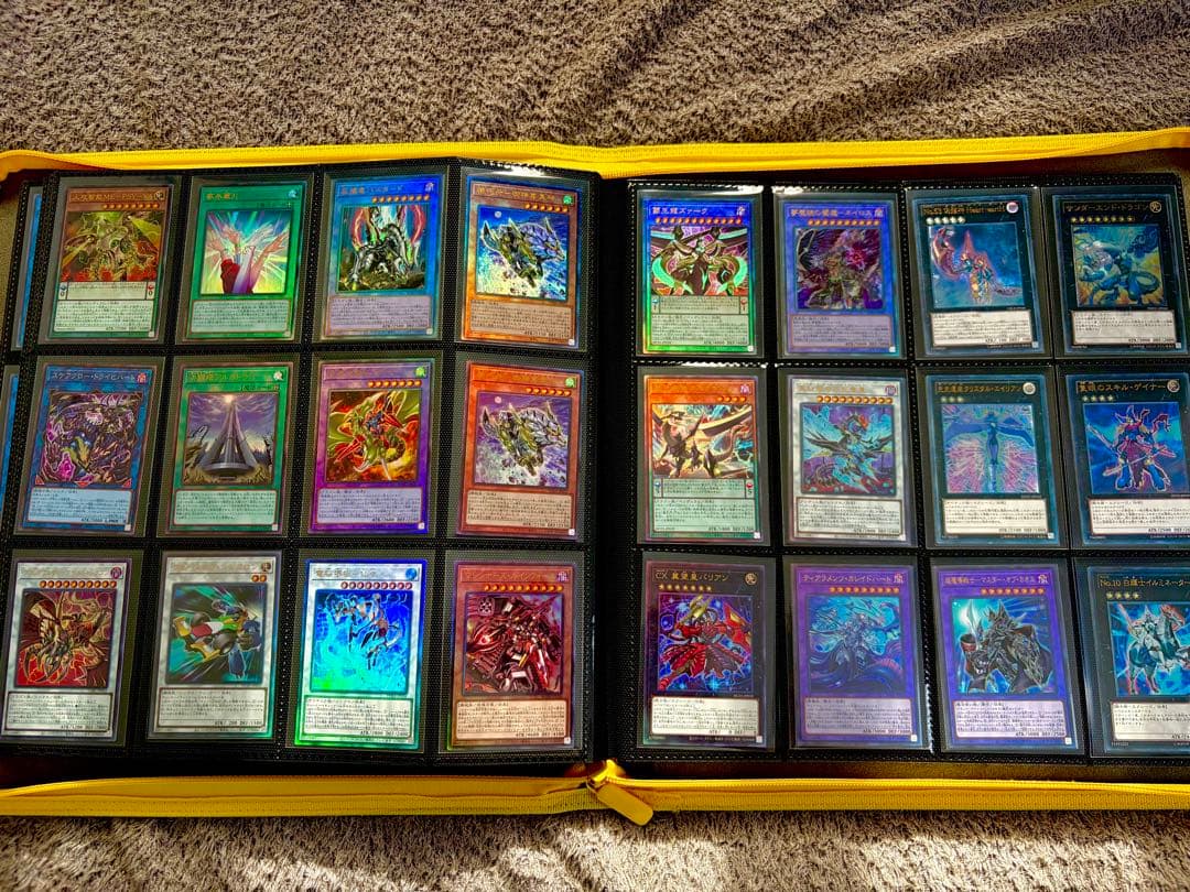 遊戯王　引退品　レリーフなど　435枚