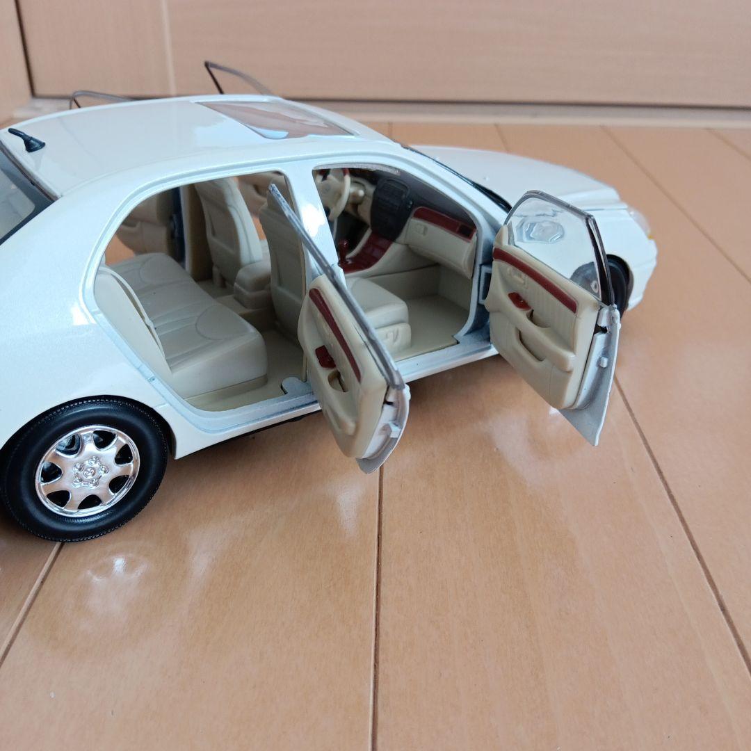 モーターマックス　LEXUS　LS430 1/18