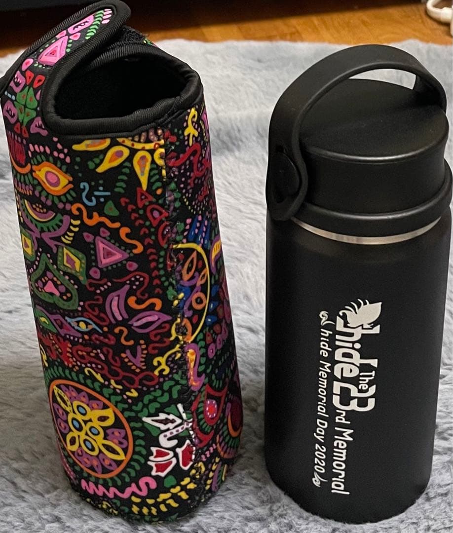 新品　HIDE X JAPAN ステンレスボトル（サイケペイント柄カバー付き）