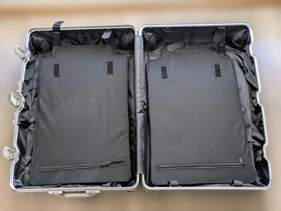 【大容量】アルミスーツケース キャリー 75〜80L TSAロック搭載 シルバー