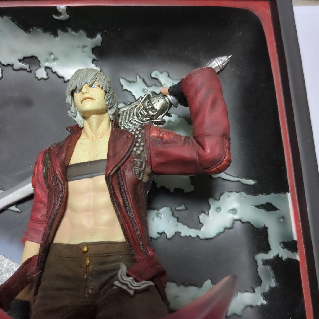 デビルメイクライ3 立体 ポスターアート リアルアートワーク フィギュア