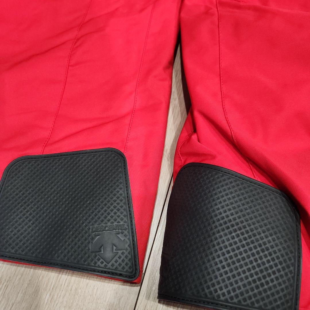 新品未使用 DESCENTE スキーパンツ Sサイズ